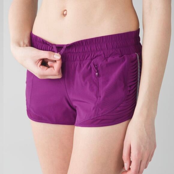 Lululemon Making Moves Short Regal Plum size 4 - Picture 13 of 14